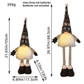Gnomo natalizio luminoso con berretto in maglia grigio e gambe telescopiche in due taglie - Grigio