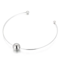 Girocollo aperto in acciaio inossidabile argento lucido con sfera in metallo - Stile Centrale a Perla Singola (KN18316-Z)