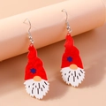Orecchini a gnomo di Natale con cappello rosso e barba bianca su supporto rosa - Gnomo di Natale con Cappello Rosso (YE1804)