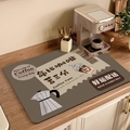 Saugfähige Kaffeemaschinenmatte mit Mokkakannen-Design auf einer Holzküchenplatte - 30*40cm Saugfähiges Leder / Viel Glück Lieferung