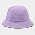Détail d'un chapeau bob lavande montrant les coutures du bord et les œillets d'aération - M (56-58cm) / Mauve Clair