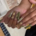 Green floral press-on nails with 3D embossed flowers, rhinestones and marble design - Olive Green Nude Embossed Floral (SGCY-271) / Glue Type