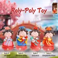 Set di quattro statuette in stile dinastia Tang con base a dondolo rossa - 1088-36 Medio Set di 4