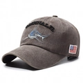Casquette de baseball vintage en coton lavé marron foncé avec requin brodé et drapeau USA - café