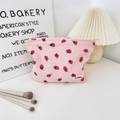 Trousse à maquillage en velours côtelé rose avec imprimé fraise et zip - Trousse de maquillage / Rose