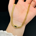 Collana a catena dorata con ciondolo occhio del male blu scuro ovale in acciaio inox - Collana Malocchio Nero / Oro