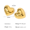 Vista macro degli orecchini a cuore in acciaio inossidabile placcato oro 18K da 25mm - Cuore 3D Piccolo (SE010184-S)