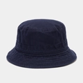 Détail d'un chapeau bob en coton bleu marine avec coutures précises et design minimaliste - M (56-58cm) / Bleu marine
