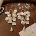Detail of flower pearl earrings with gold rhinestones and white shell petals on wood - Gold-White (9# Silver Pin)