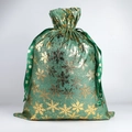 Sachet cadeau de Noël en toile vert forêt avec motifs de flocons de neige dorés - Flocon de Neige de Noël Vert (Ruban) / 50*70CM