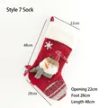 Calcetín navideño con muñeco de nieve 3D, borde blanco de pelo y detalle de bufanda gris - Estilo 7 (Muñeco de nieve 3D rojo) / 48cm x 28cm
