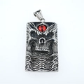 Quadratischer Totenkopf Anhänger im Retro Punk Stil mit rotem Auge und Silber Relief Muster - Nur Anhänger (Keine Kette)