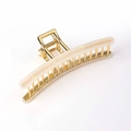 Pinza para el pelo de metal dorado con acabado de mármol acrílico perlado crema - Acetato Sirena