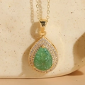 Colgante gota de esmeralda con doble fila de circonitas y acabado en oro de 14K - Lágrima / Dorado + Verde