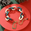 Detailed view of red and green Christmas acrylic chain bracelet with Merry Christmas charm - D1045 (3-color Chunky Merry Xmas)