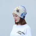 Women's chic slouchy beanie with blue and beige abstract print pattern - M (56-58cm) / Yellow Blue Ink
