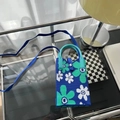 Mini sac tricoté bleu marine avec motifs floraux verts et poignée supérieure - Fleur Bleu Roi (Sac de Téléphone)