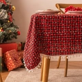 Mantel navideño de cuadros rojos y negros con copos de nieve y pompones blancos - 140*160cm / Cuadros Finos con Pequeñas Bolas de Nieve