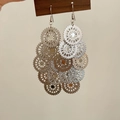 Boucles d'oreilles bohèmes multicouches rondes évidées au design mandala bicolore - Disque Ajouré Bohème Or Argent