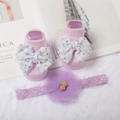 Set di calze rosa con fiocchi viola e fascia floreale coordinata per neonati - Calzini Rosa/Pompon Fiore Viola