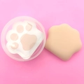 Spugna trucco a forma di zampa di gatto beige con custodia trasparente - Scatola PP Zampa di Gatto Beige