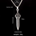Zilveren zwaard hanger ketting van roestvrij staal met gedetailleerde afmetingen - 70cm Stalen Ketting / Zilver