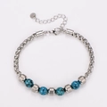 Bracciale da uomo in acciaio inossidabile con perle occhio di tigre blu e chiusura a moschettone - Stile con Perle Blu Scuro Texturizzate / Blu scuro