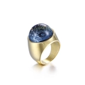 Exaggerated stainless steel ring with large round dark blue foil glass inlay - Blue Purple Texture (KR88912G-K)