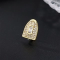Single gold hip hop tooth cap with rectangle main stone and pave-set white cubic zirconia - Square Zircon / Gold