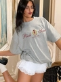 Γκρι βαμβακερό T-shirt με τύπωμα και λευκή φούστα με βολάν σε στρώσεις - S / Ανοιχτό γκρι