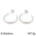 Irregular C-shaped earrings in silver finish with hammered metal texture for women - 20x2mm / Steel Color (KE98618-KFC)