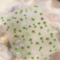 Zelfklevende klavertje vier nagelstickers met metallic effect en holografische glans - M-1386 Energetische Klaver-Glasscherven Effect