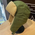 Cappello da aviatore verde militare con fodera in pile beige e cinturino - Stile di base / Verde