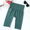 Dark green high-waist seamless biker shorts with side lettering and ribbed texture - One Size / Green
