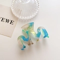 Blue and green gradient wave hair claw clip with a matte marble finish for women - 6cm / Multicolor