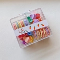Set de accesorios para el pelo infantil en colores caramelo con gomas y pinzas - Corazón