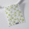 Stickers ongles 5D marguerites TS-2226 avec motifs floraux vert et blanc et cœurs - TS-2226 Marguerite de Printemps