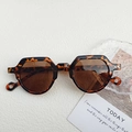 Retro tortoise shell sunglasses with brown lenses and a stylish polygonal frame - Tortoise Tea