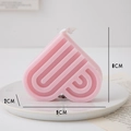 Pink heart-shaped scented candle with geometric linear texture, 8cm height and 9cm width - Geometric Heart (White Peach Oolong)