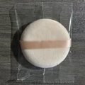Beige crystal velvet round powder puff with pink ribbon strap in clear packaging - Candy Bag 60x12mm / Nude