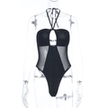 Detail des schwarzen Halter-Bodys mit Ausschnitt-Design und transparentem Mesh-Einsatz - XS / Schwarz