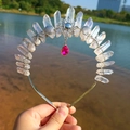 Detalle de corona de cristal bohemia con estrellas de mar y piedra rosa en forma de gota - Sol+Estrella de Mar Concha+Colgante Rojo Rosa