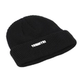 Détail du bonnet en maille côtelée noire avec broderie blanche TOMMYRI sur le revers - Taille unique / Noir