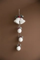 Campana de Navidad con lentejuelas blancas, bolas de nieve y agujas de pino, adorno 70cm - 70CM Cadena de Campanas / Blanco
