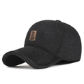 Dunkelgraue Winter-Baseballkappe für Herren mit Ohrenschutz und EDIKO-Lederaufnäher - Verstellbar / Schwarz