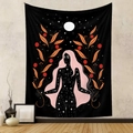 Dettaglio dell'arazzo bohémien con illustrazione di donna su una parete grigia - GT520-5 (Dea del Sogno dai Capelli Rosa) / 73X95CM (Spazzolato Transfrontaliero)