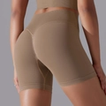 Short de yoga sans couture taille haute push-up en kaki foncé avec ceinture côtelée - Cacao
