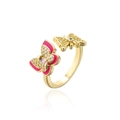 Detail eines vergoldeten Schmetterlingsrings mit rosa Emaille und Zirkonia-Steinen - Einstellbar Offen / Gold/Rosé (11931)