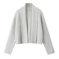 Detailansicht der hellgrauen Strickjacke mit Textur und weißem Größenetikett S - S / Hellgrau