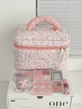 Trousse à maquillage fleurie en velours rose avec broderie Melody et poignée - Pivoine Rose en Velours Côtelé [Mallette à Maquillage avec Poignée]